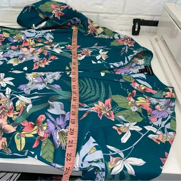 Miss Elaine Size Large Zip Up Dress - Floral Pattern with Pockets Green Colorful - Picture 6 of 13